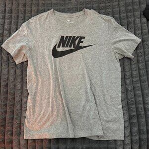 Nike T-Shirt